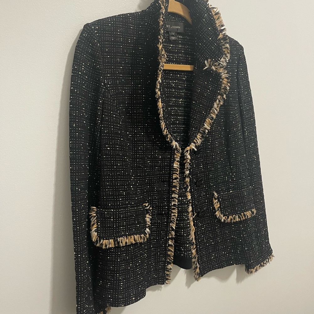 ST. JOHN blazer tweed fringe - Picture 13 of 13